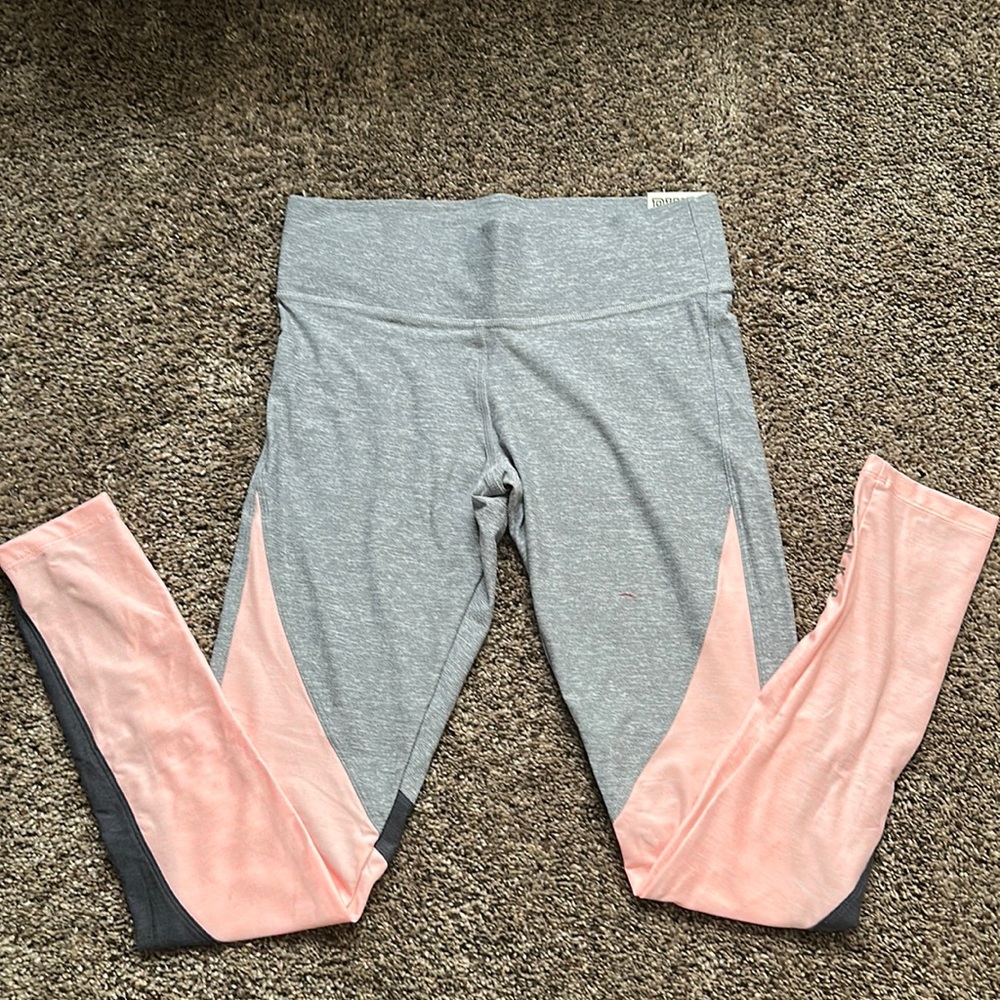 gray pink yoga leggings